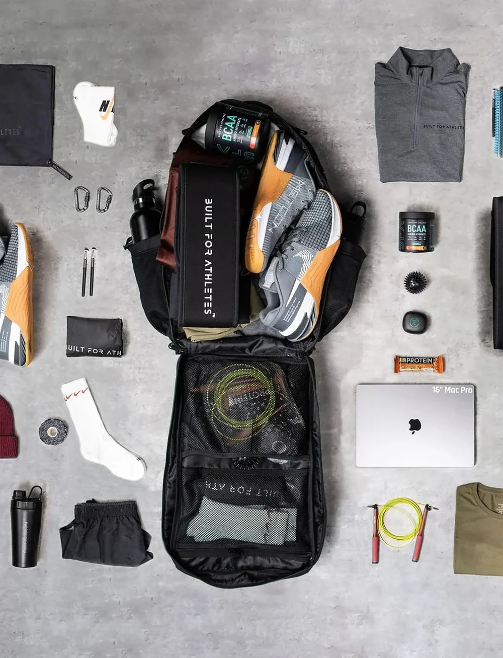 Built For Athletes - Large Black Camo 45L Hero 3.0 Backpack - sporttaschen - black camo - 0