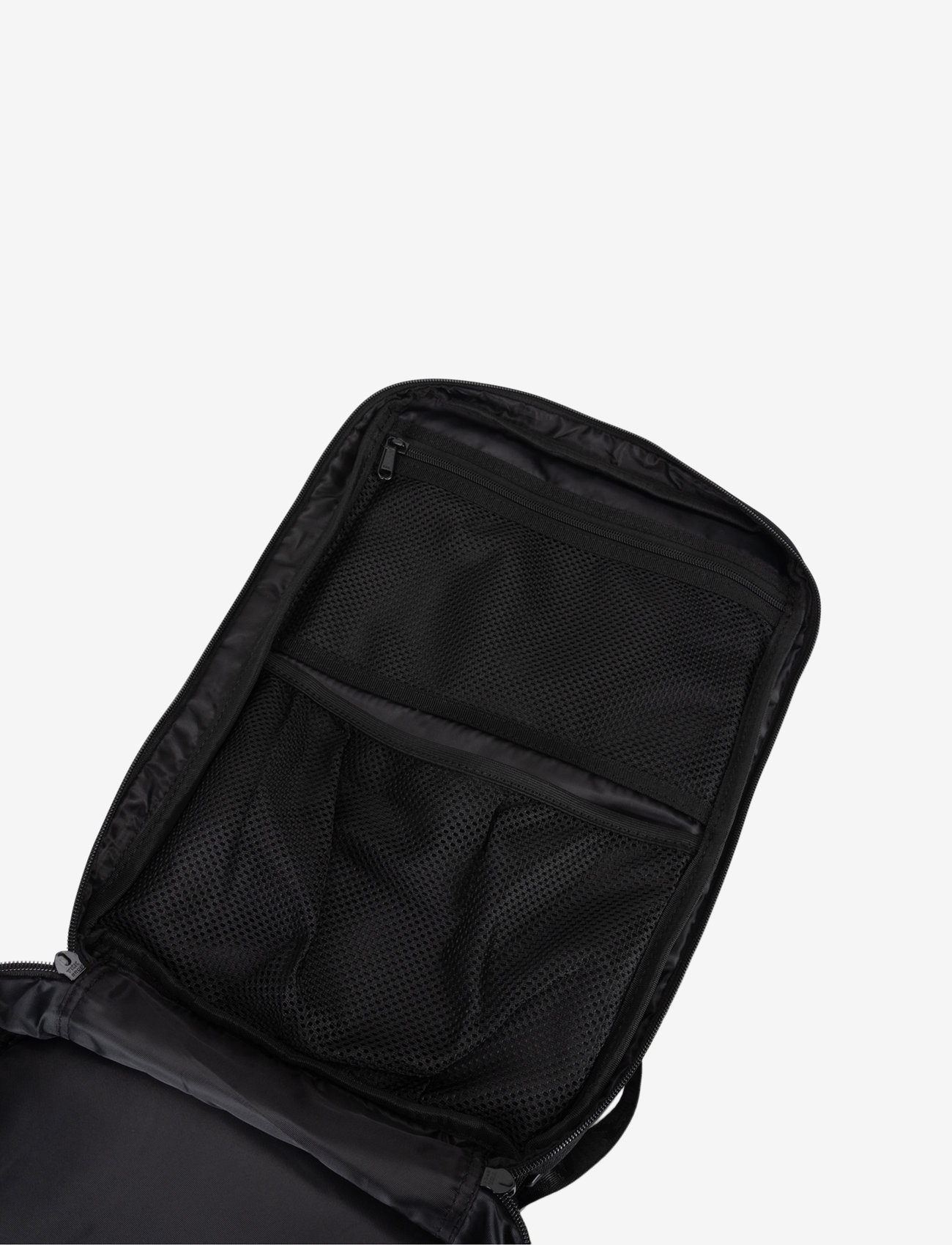 Built For Athletes - Medium Black & Aqua 25L Hero 3.0 Backpack - black aqua - 4