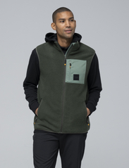 Bula - BaseCamp Fleece Vest 2.0 - outdoor & rain jackets - dolive - 2