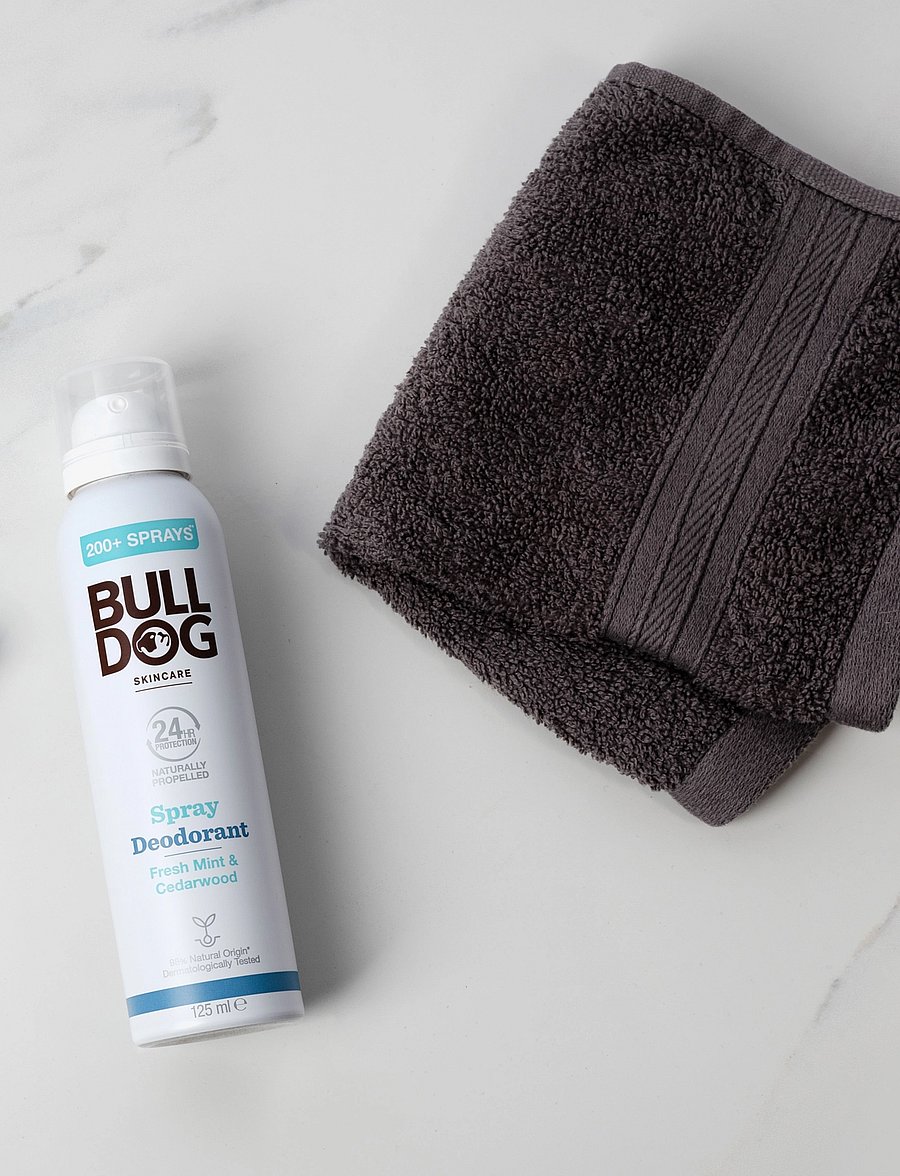Bulldog - Fresh Mint & Cedarwood Spray Deodorant - pihusti - clear - 4