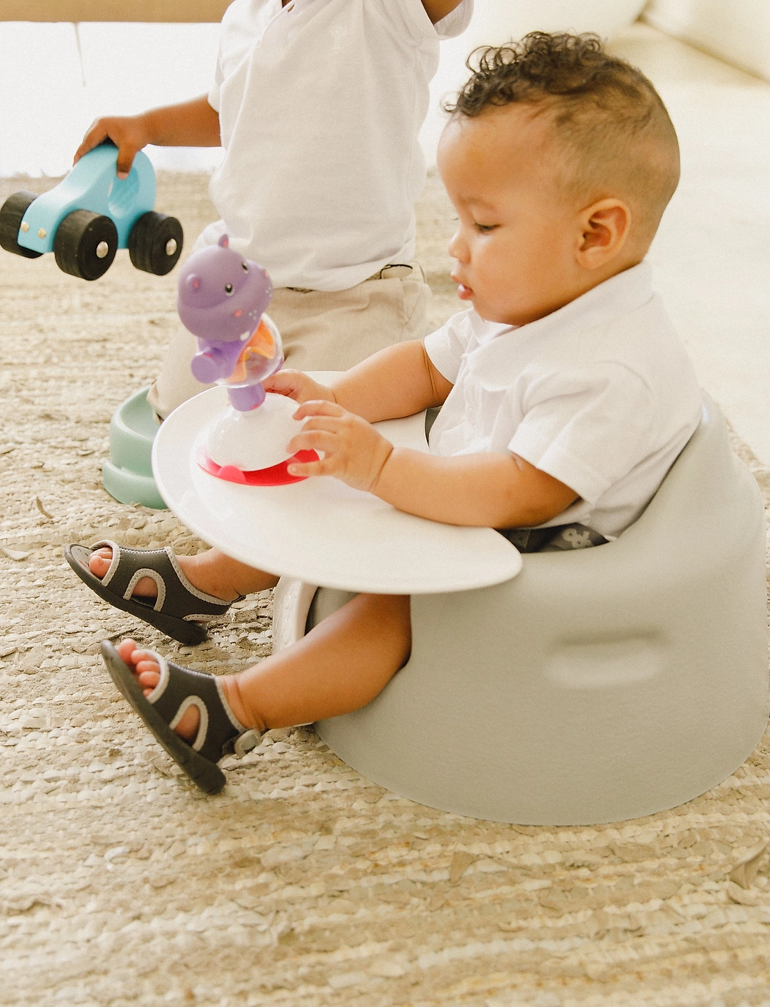 Bumbo top baby chair