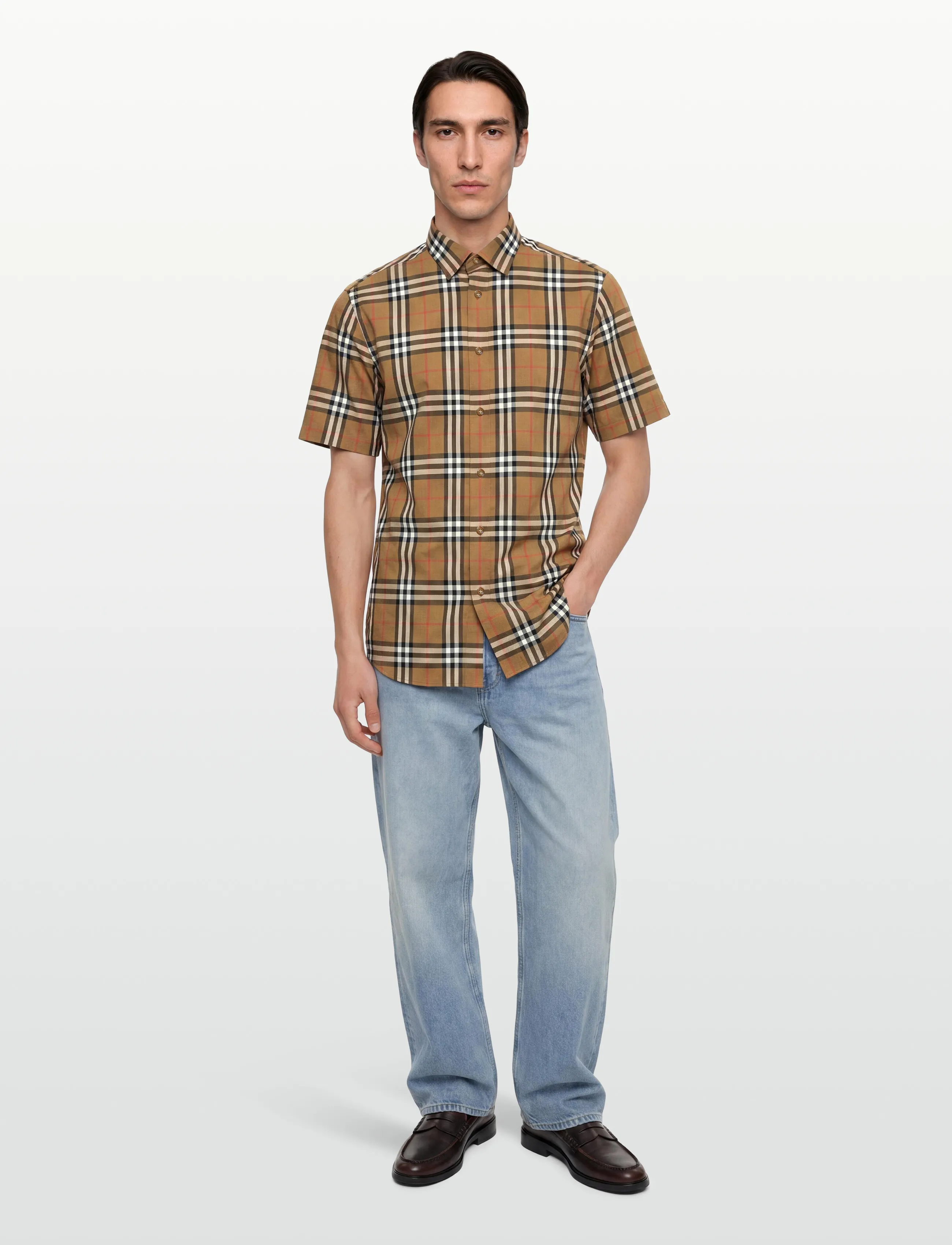 Burberry Shefford Short-Sleeved Shirt, XS, Brown, Skjorter > Afslappet Shirts, Herre