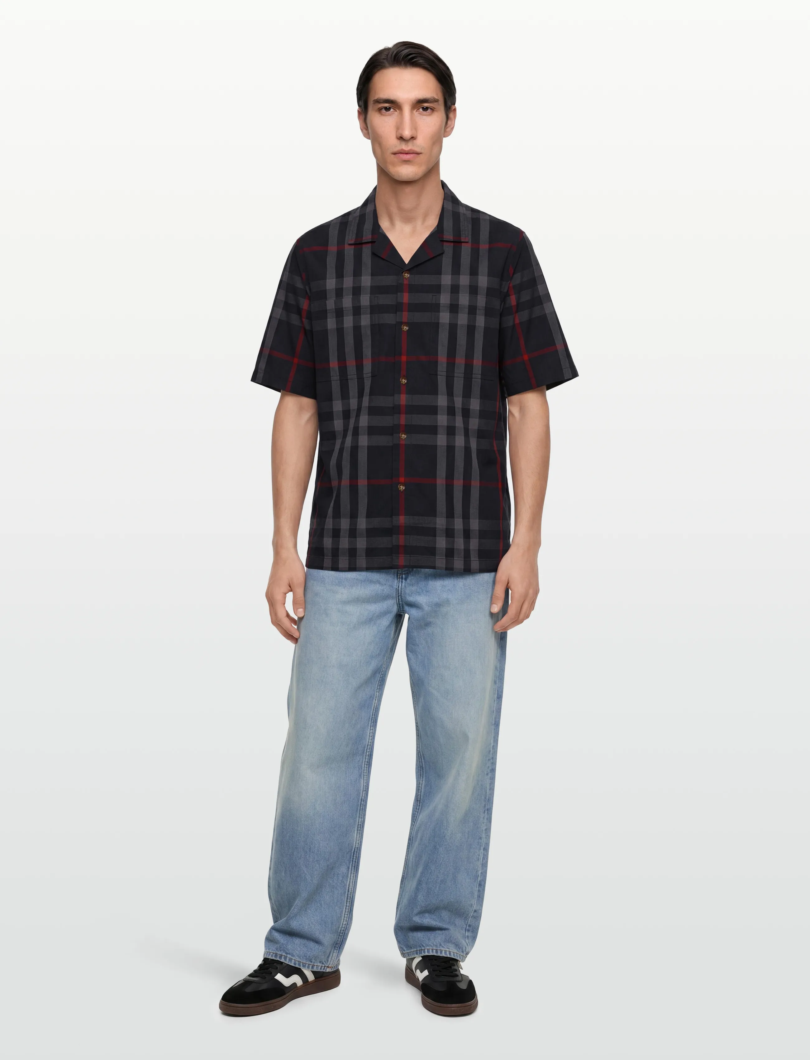 Burberry Elio Short-Sleeved Shirt, L, Navy, Skjorter > Afslappet Shirts, Herre