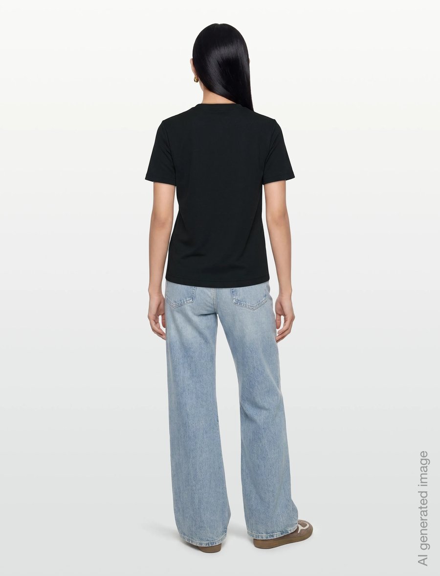 Burberry - Maud Embroidered T-shirt - t-shirts - black - 4