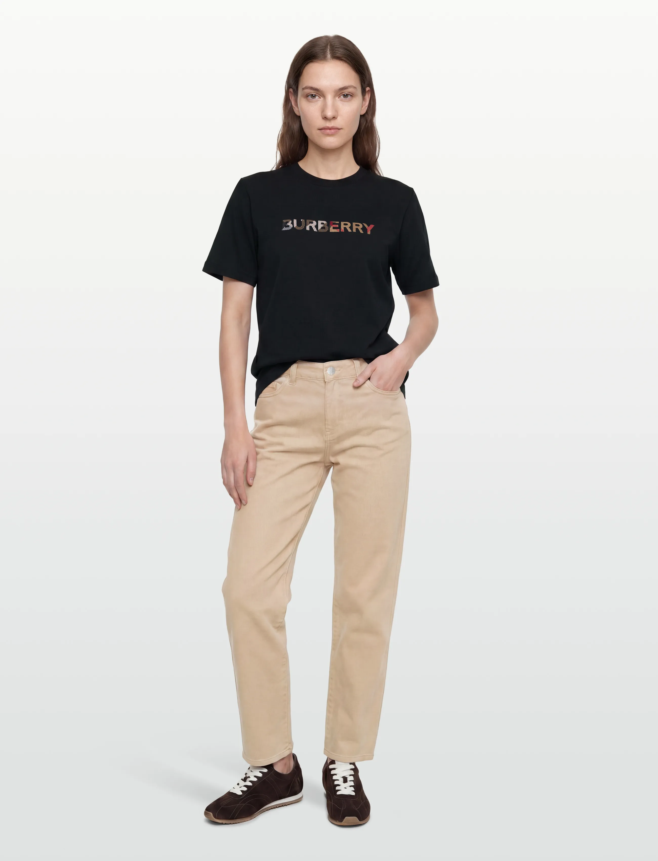 Burberry Bre8113, Kvinder, Broderet T-shirt, Sort, Str: L