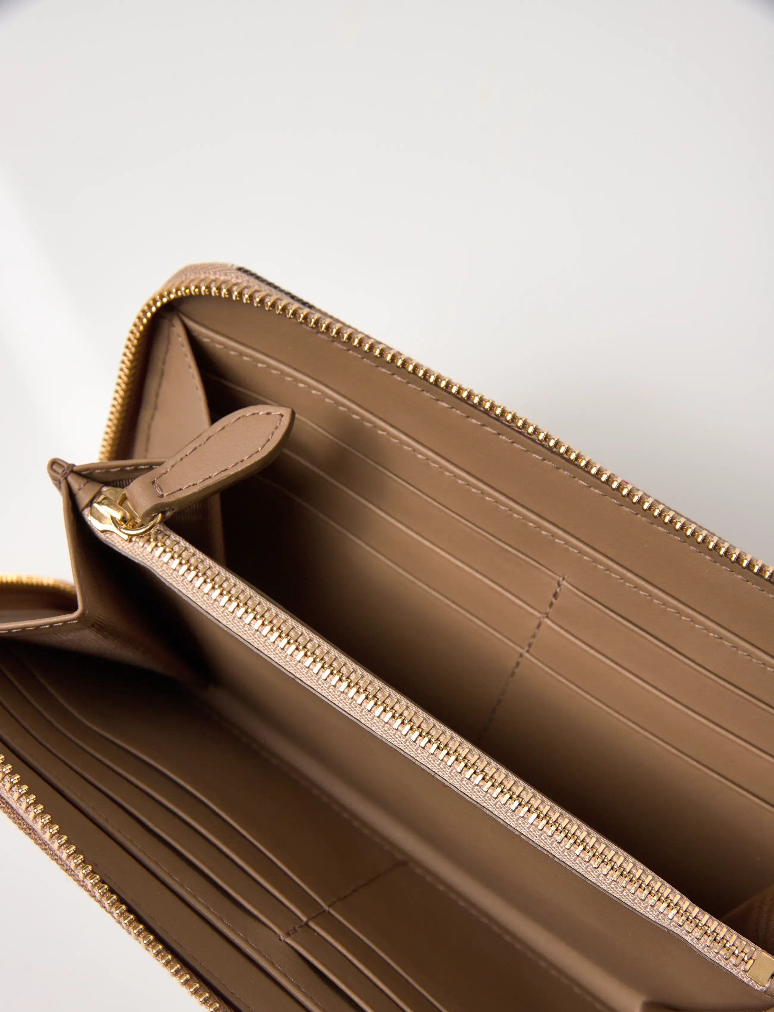Burberry - LS LG ZIP AROUND MX GBH - chestnut beige - 5