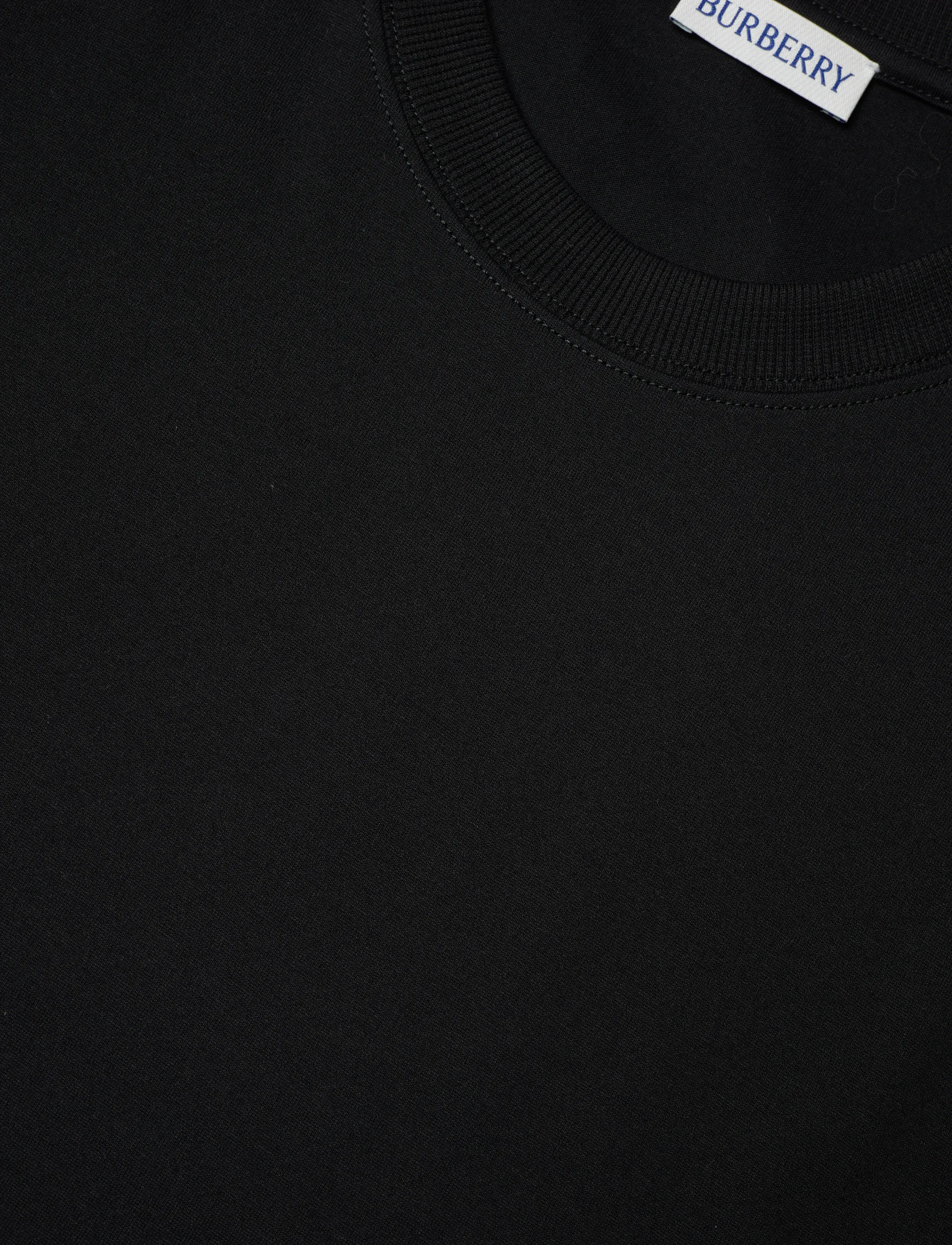 Burberry - ELLISON CHK TR - t-shirts - black - 5