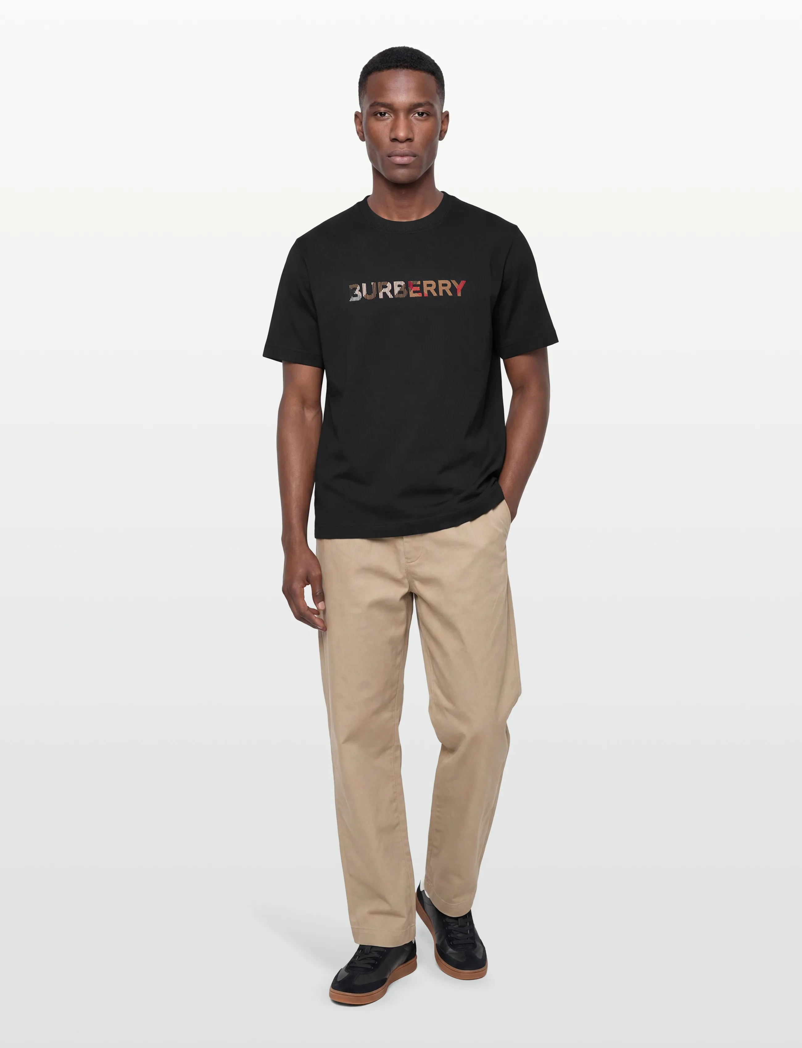 Burberry Ellison Emb, M, T-shirts, Schwarz - Short-sleeved, Männerswear