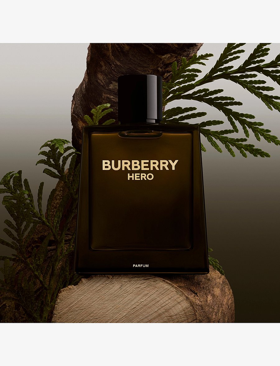 Burberry Fragrance - BURBERRY Hero Parfum Parfum 50 ML - meestele - clear - 4
