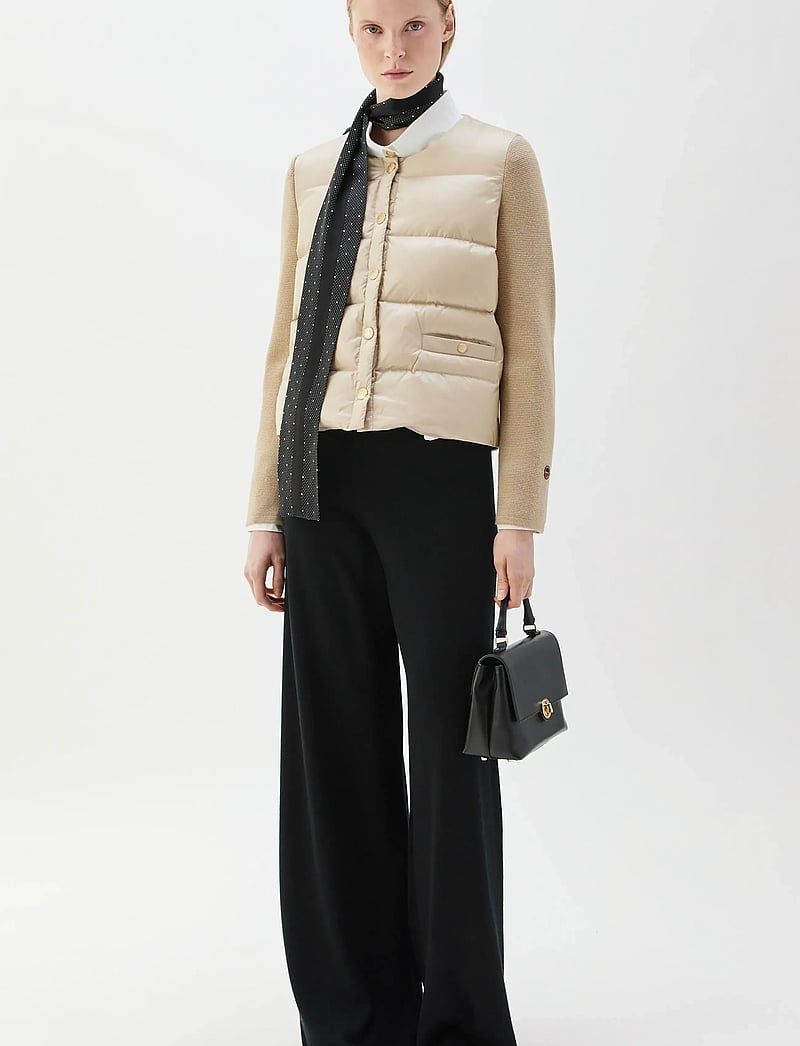 BUSNEL - IVA down jacket Ice blue - gefütterte & daunenjacken - light beige - 0