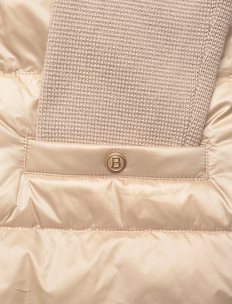 BUSNEL - IVA down jacket Ice blue - gefütterte & daunenjacken - light beige - 5