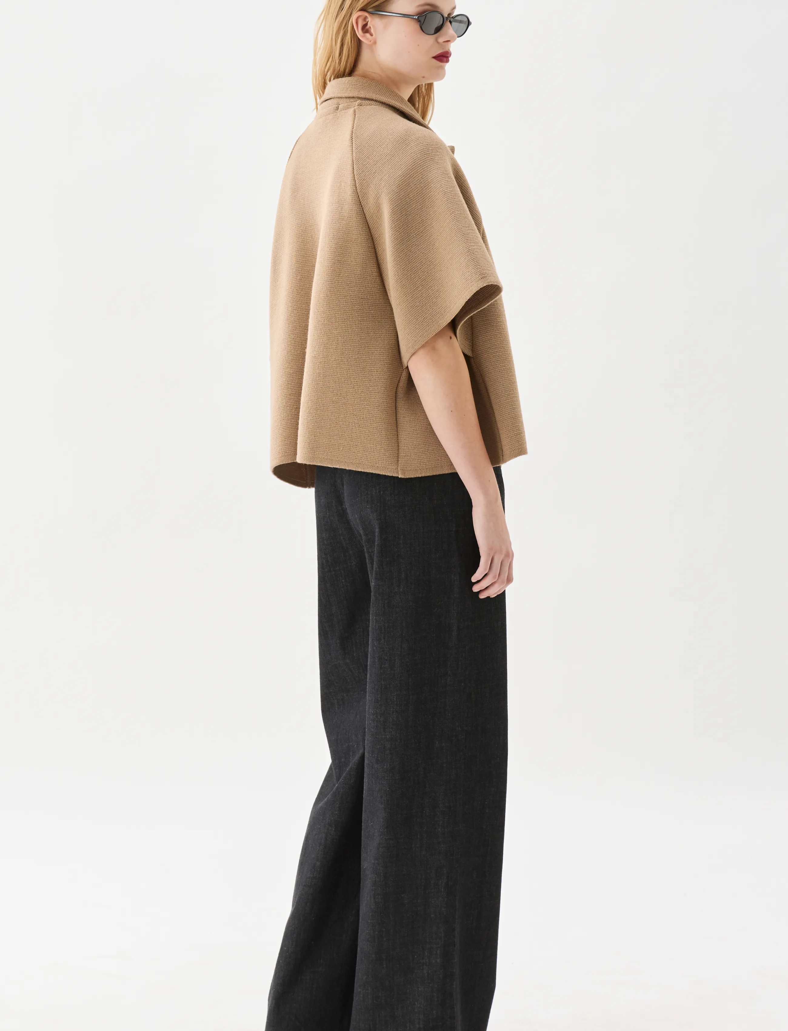 BUSNEL - Gertrude Cape - villased jakid - salty caramel - 3