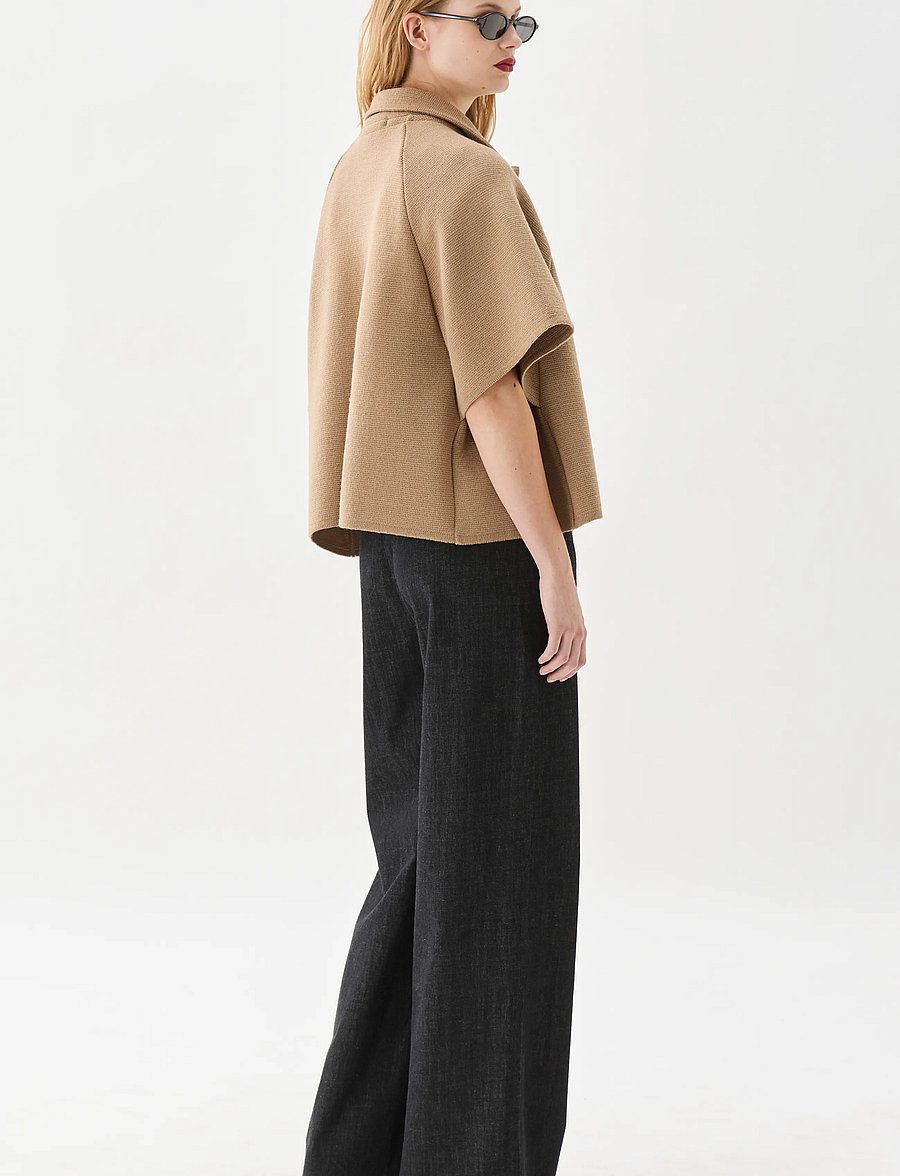 BUSNEL - Gertrude Cape - villased jakid - salty caramel - 3