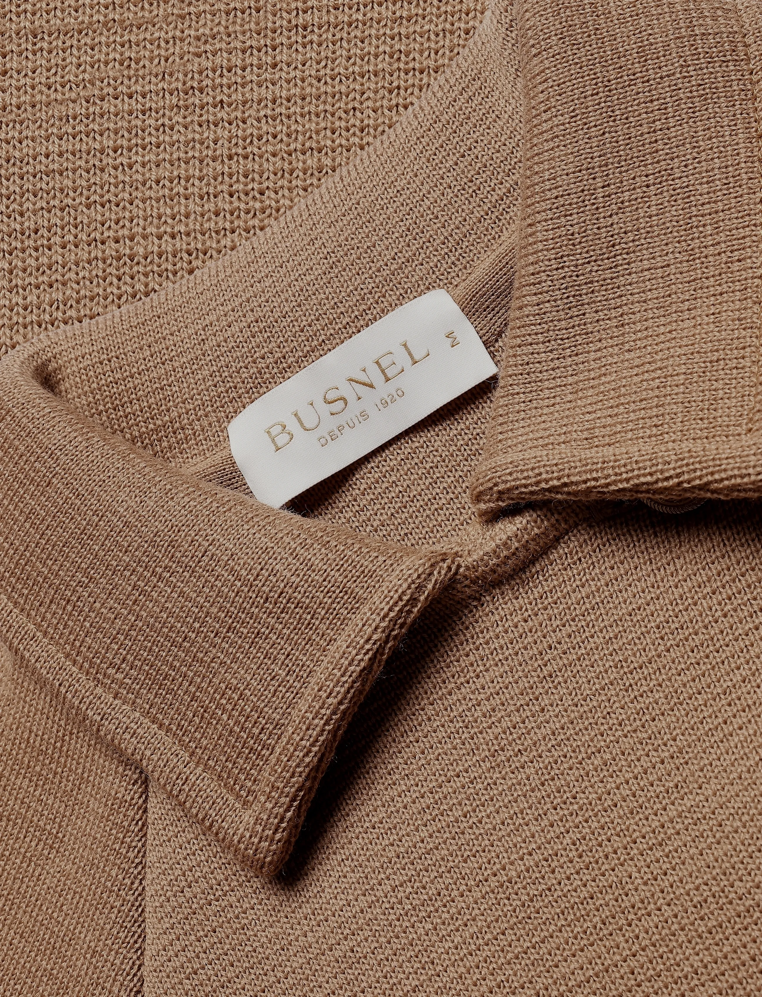 BUSNEL - Gertrude Cape - salty caramel - 2