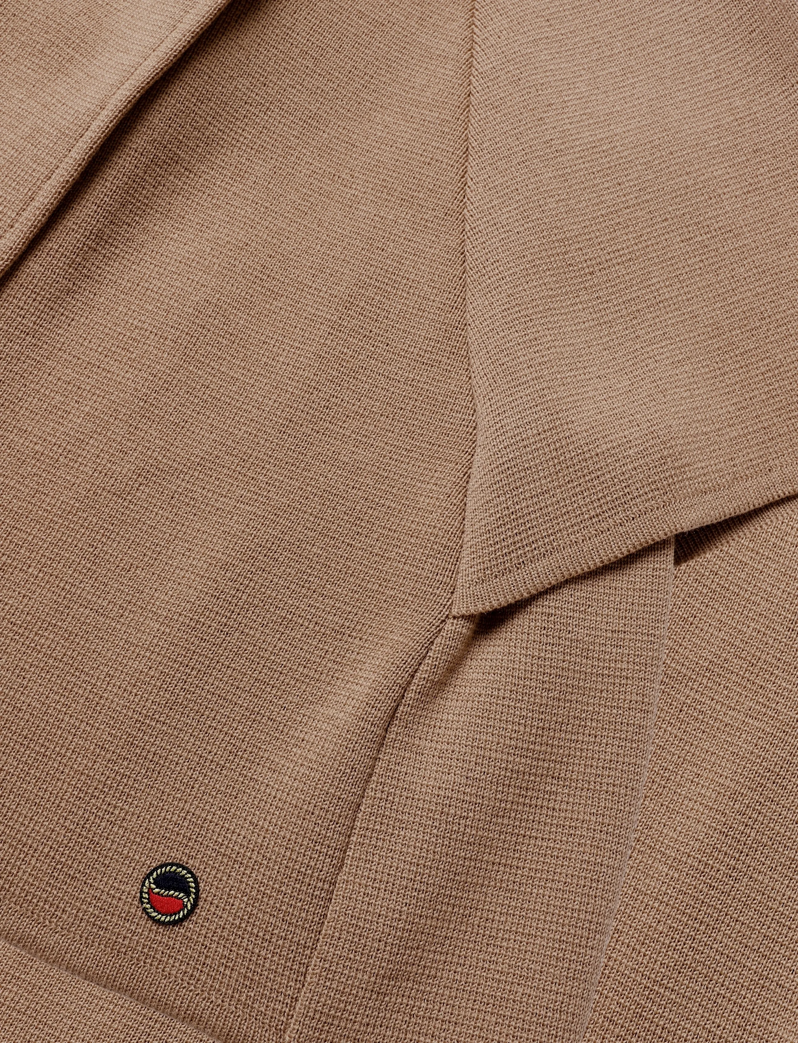 BUSNEL - Gertrude Cape - salty caramel - 3