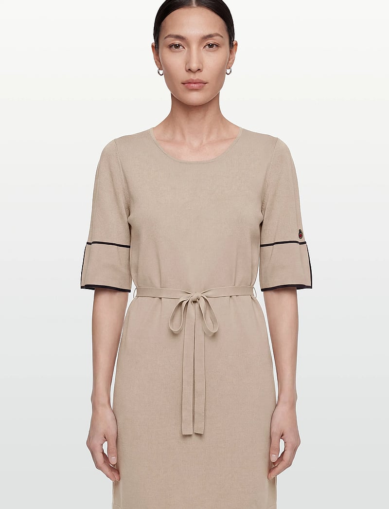 BUSNEL - MATHEA dress - strikkjoler - fudge / marine - 3