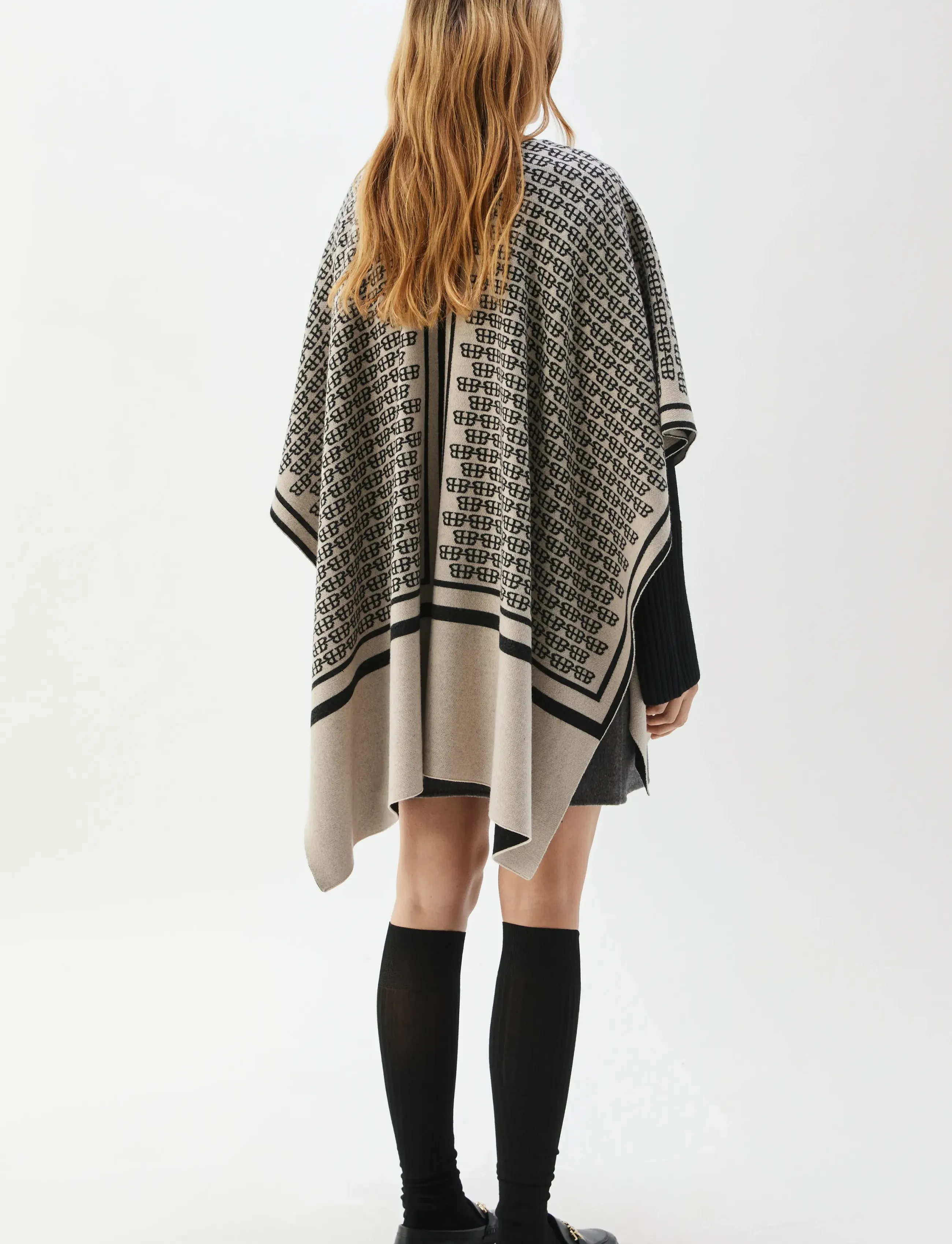 BUSNEL - GARNETTE poncho BB JAQUAR - fudge/black - 3