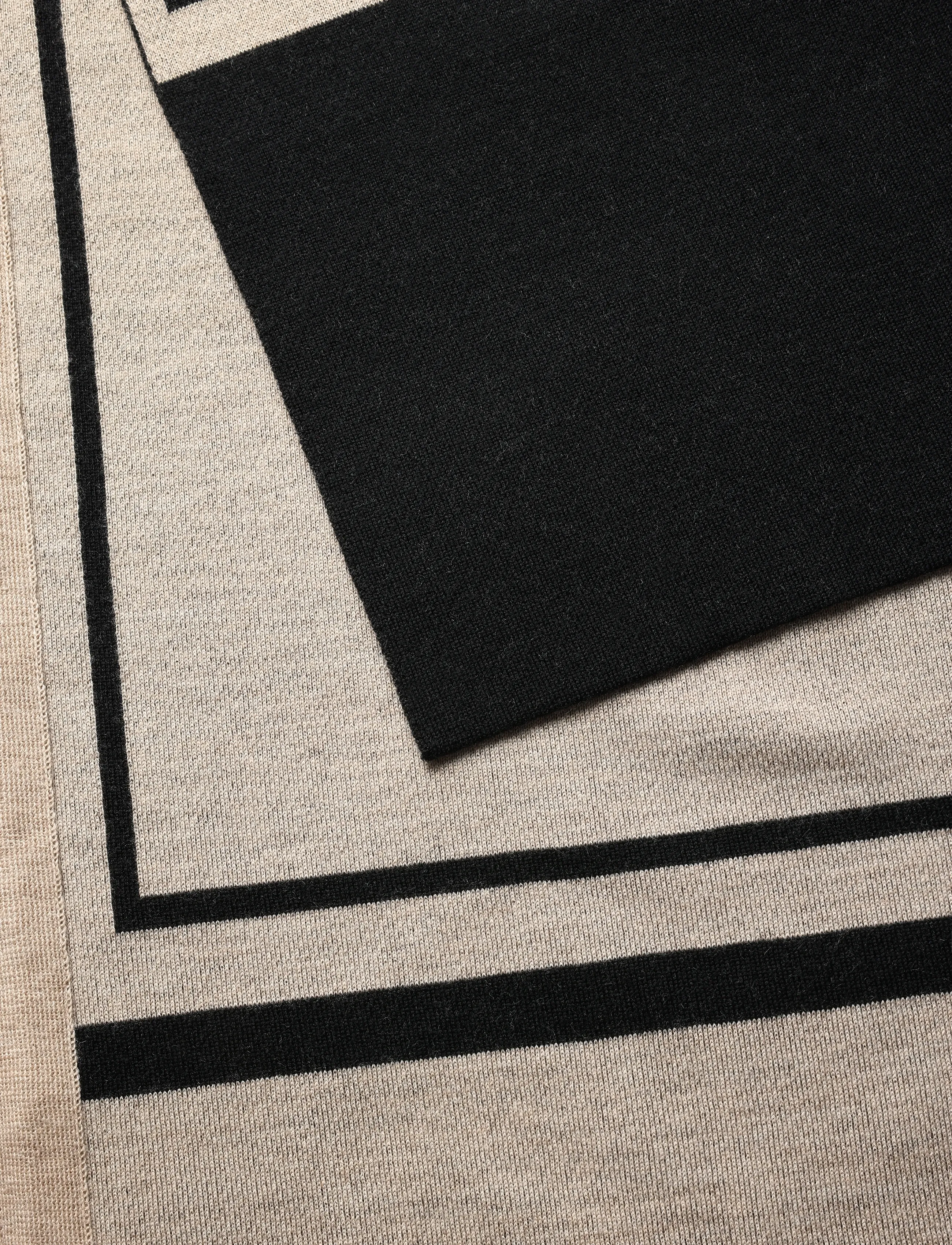 BUSNEL - GARBO poncho - black/oat - 3
