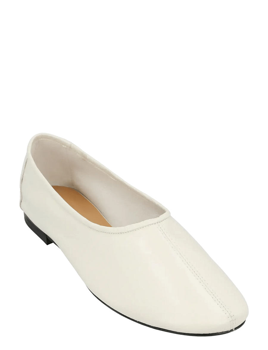 By Far - Prudence Limewash Creased Leather Ballet Flat - konfirmatsioon - white - 0