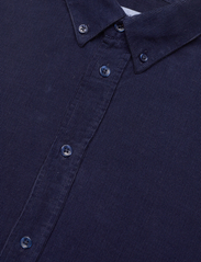 By Garment Makers - Vincent Corduroy Shirt GOTS - velvetiniai marškiniai - 3096 navy blazer - 3