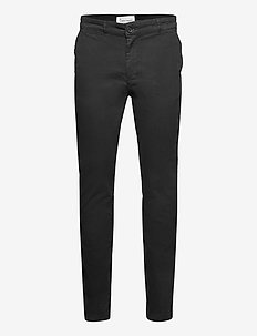 The Organic Chino Pants, By Garment Makers