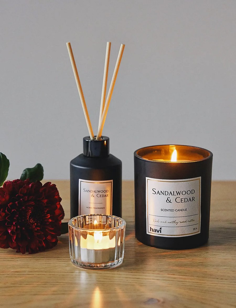 Havi - Havi Sandalwood & Cedar scented candle - above 500kr - black - 0