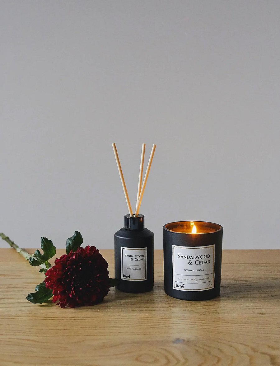 Havi - Havi Sandalwood & Cedar room diffuser - alla 20 € - black - 0