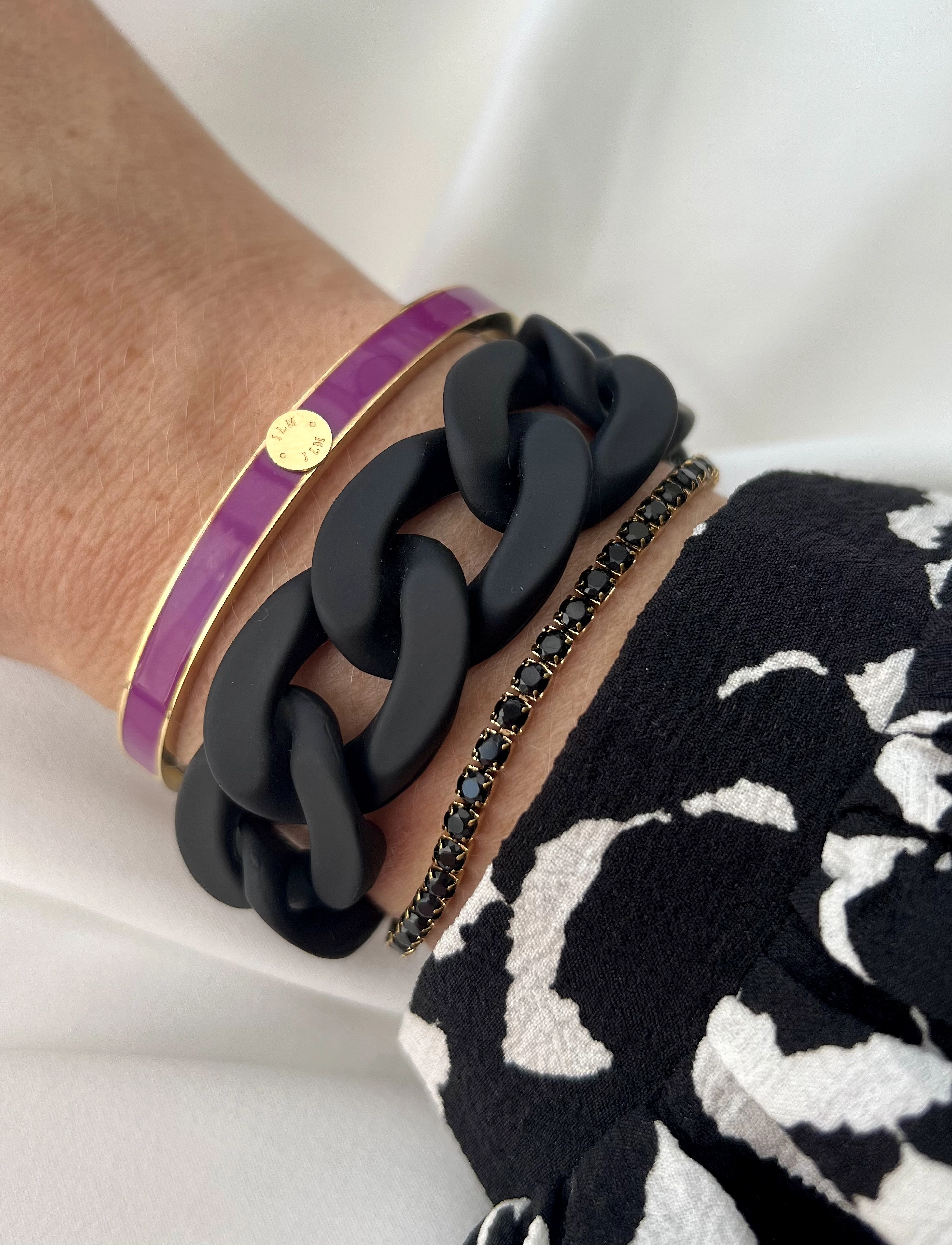 By Jolima Marbella Bracelet, Matte, One Size x 22, Bracelets, Schwarz - Chain Frauen