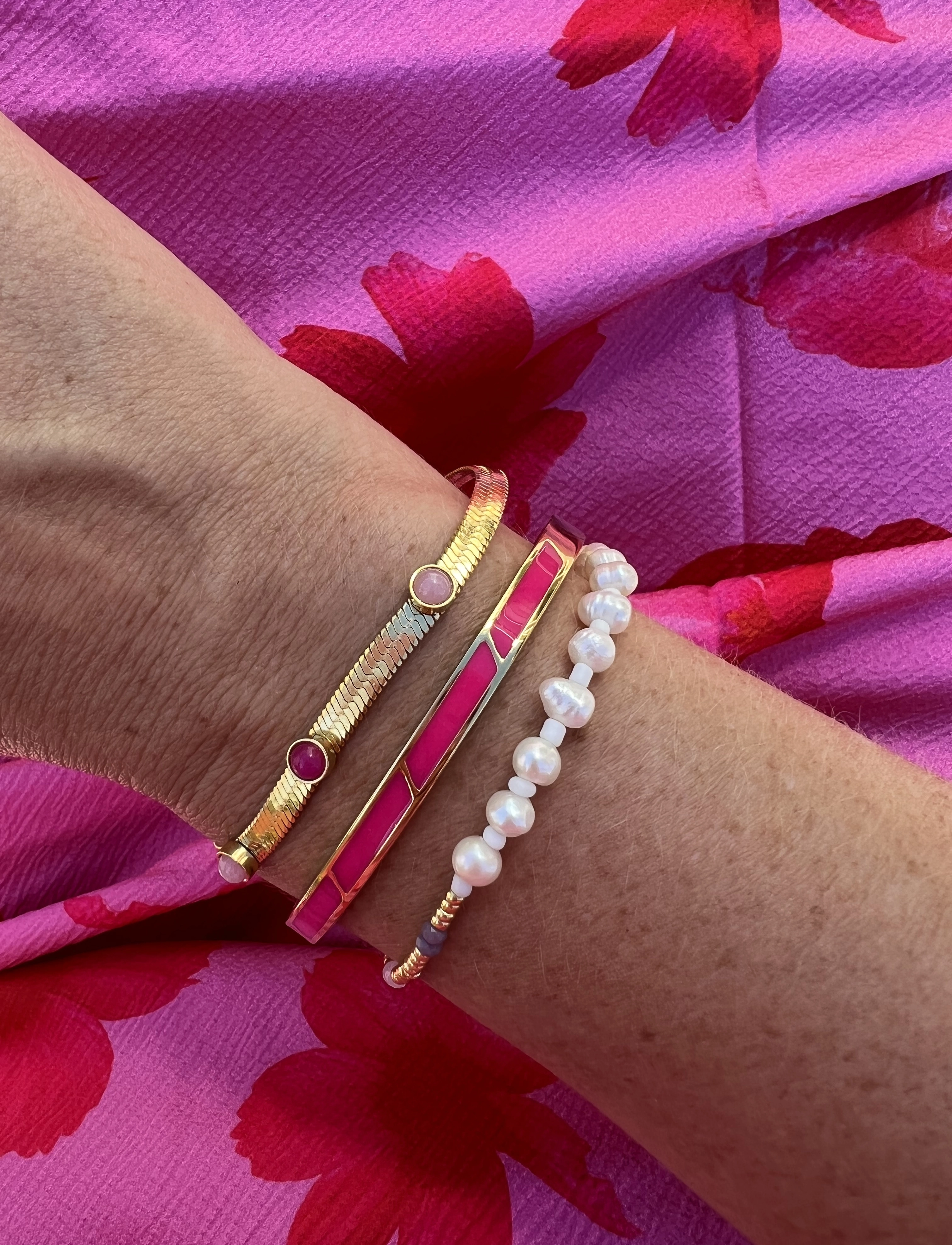 By Jolima - Fiona dot bangle - gold - 1
