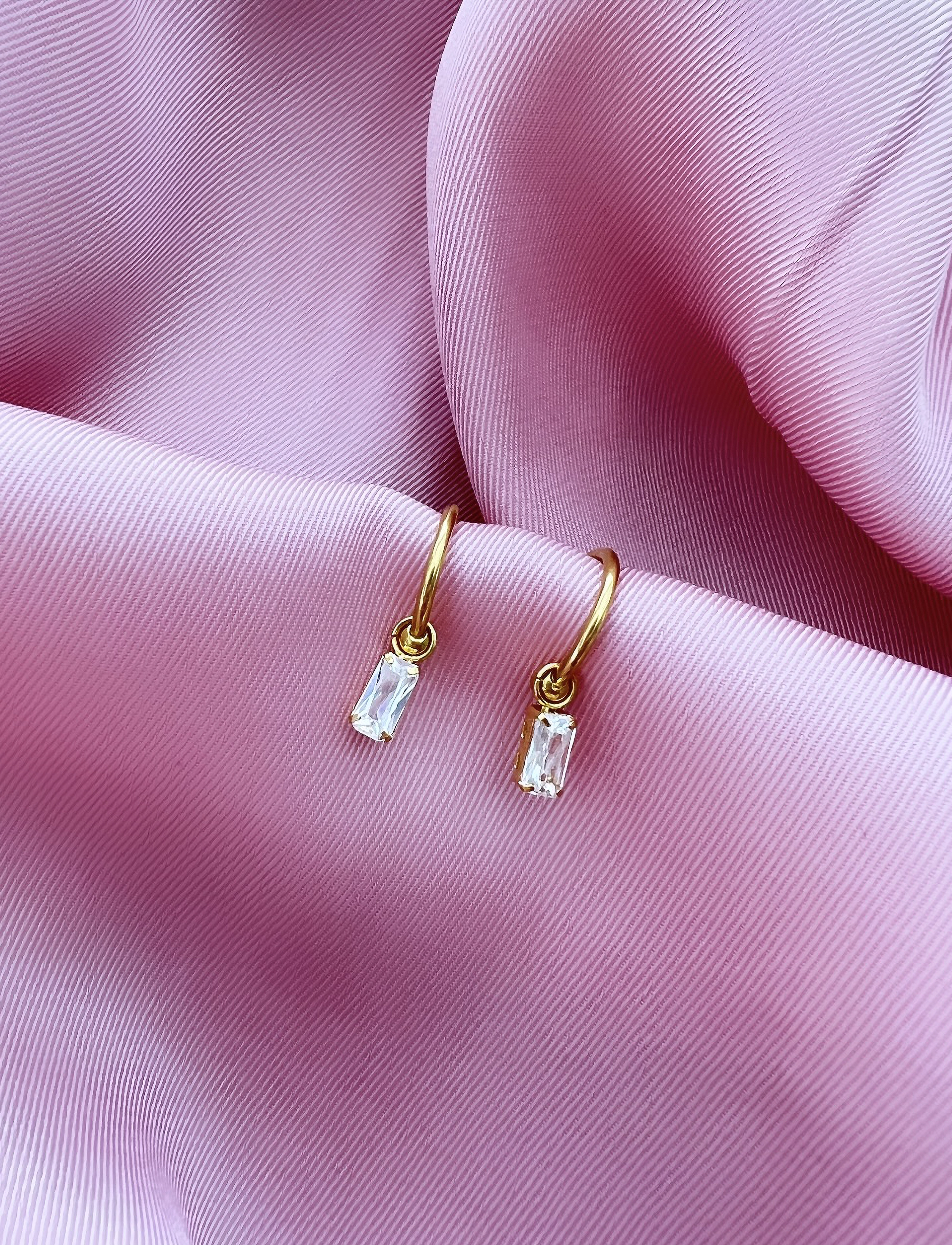 By Jolima - Athena earring, crystal steel - champagne gold - 2