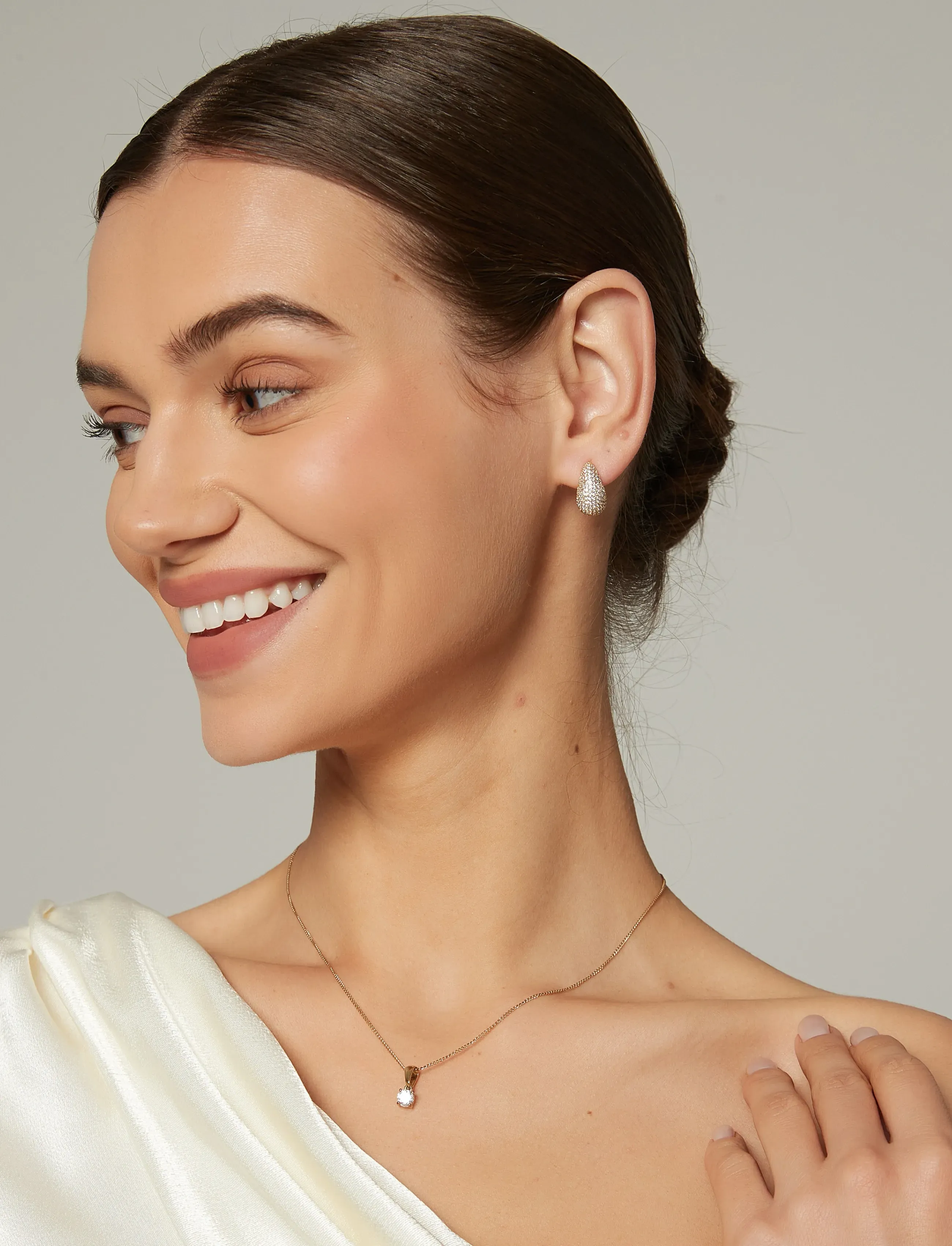 By Jolima Corinne Crystal Small Earring, One Size, Earrings, Gold - Studs, Frauen