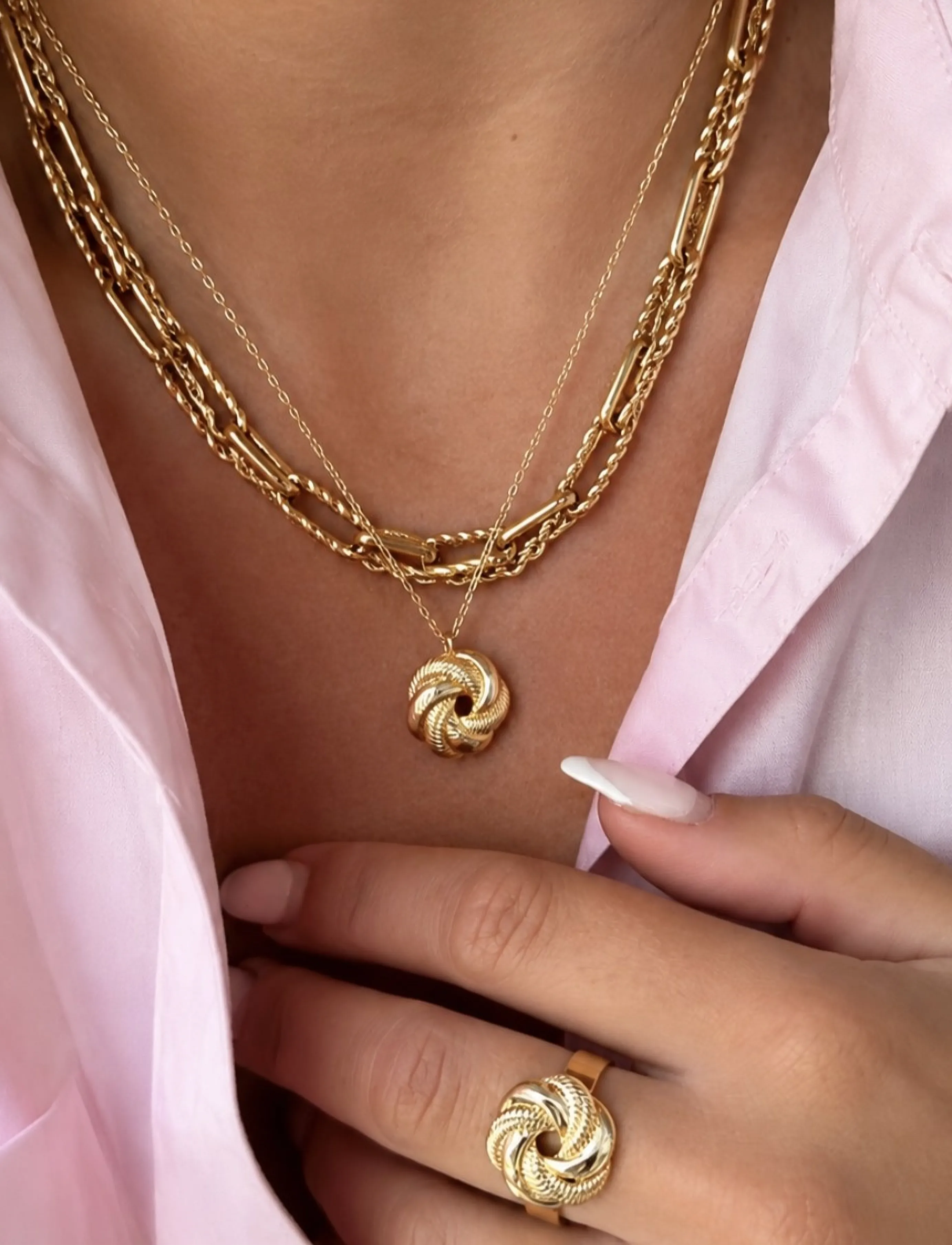 Stella Chain Necklace