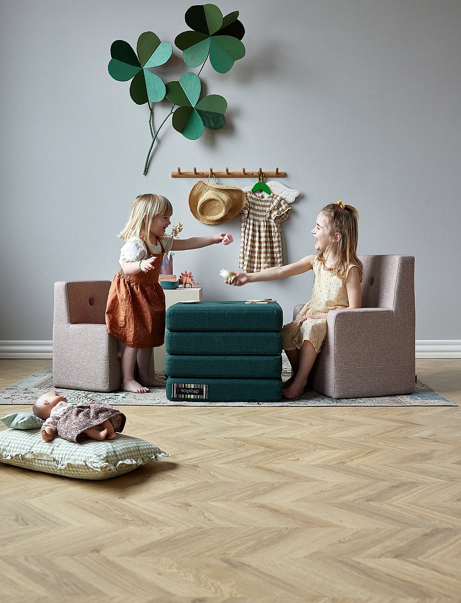By KlipKlap - KK Kids Chair - Soft Rose w. Rose - stühle & hocker - red - 3