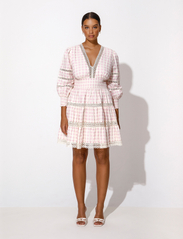 Malina - Inez dress - festklær til outlet-priser - french ditsy pink - 2