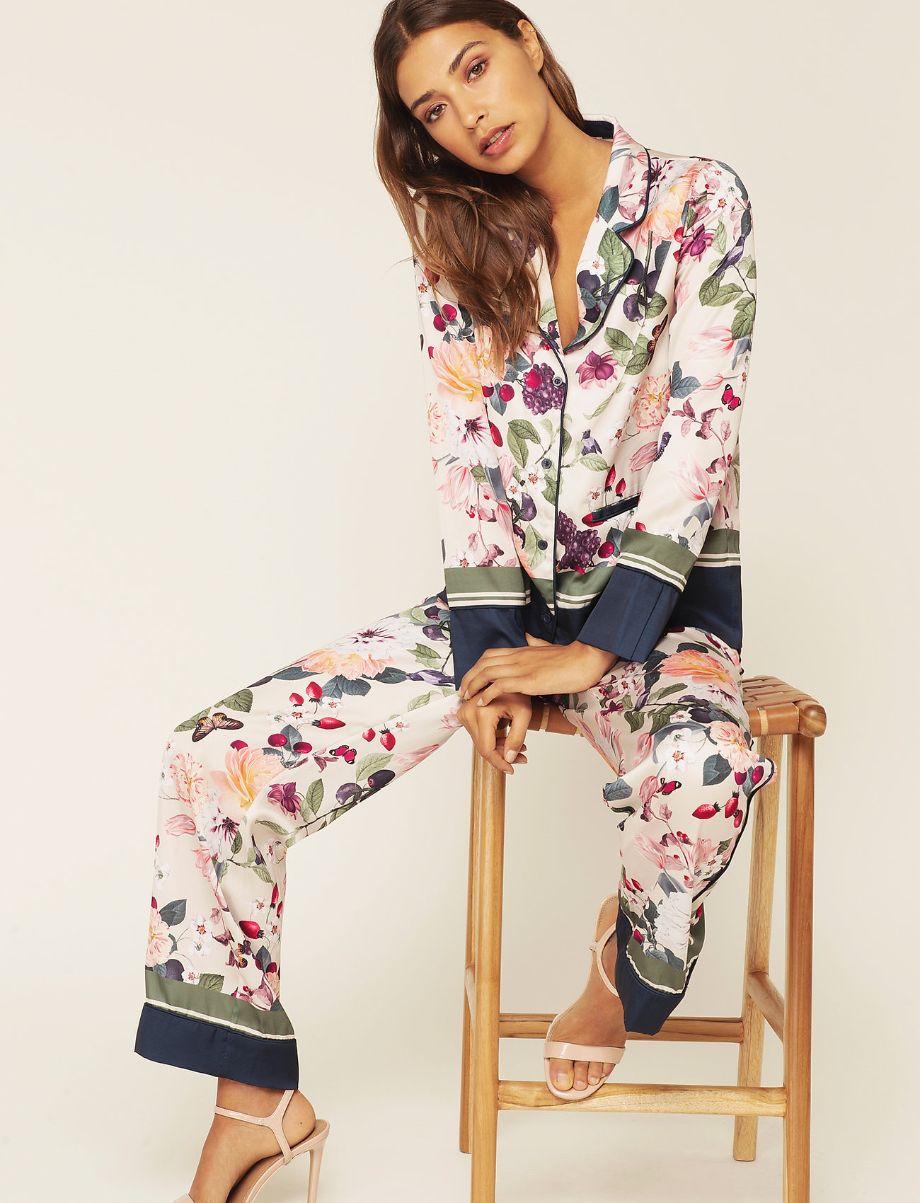 By Malina - Gia shirt - sandy blooms - 4