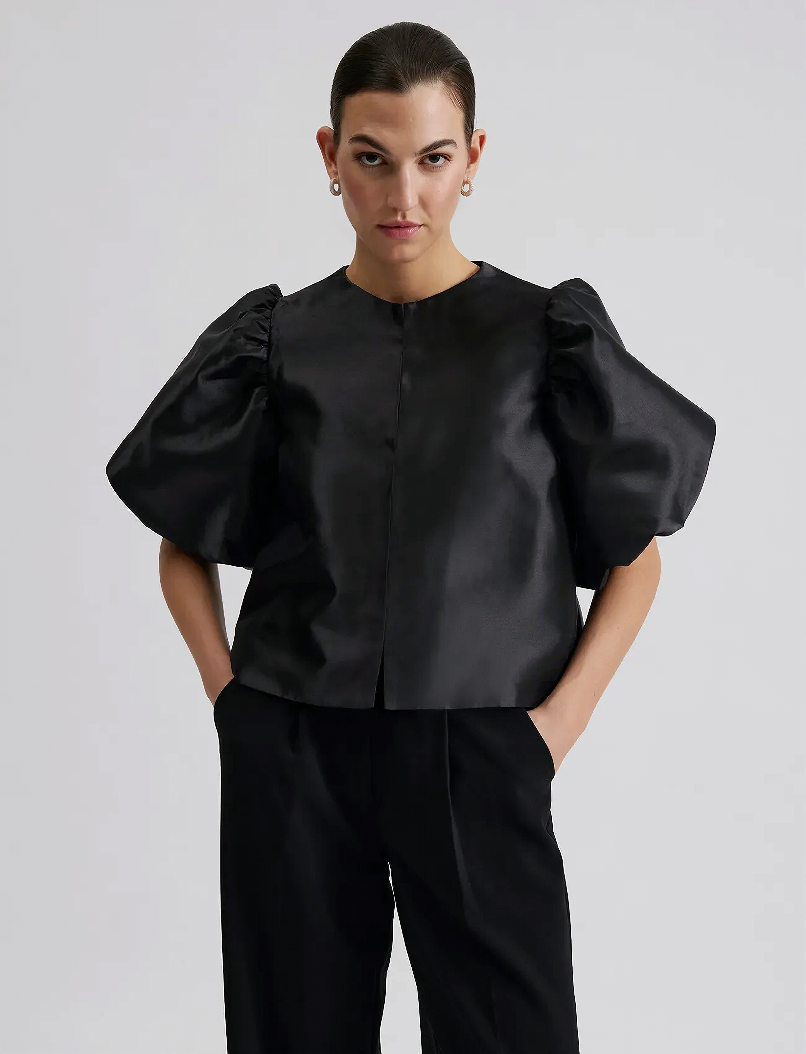 Malina - Cleo Blouse - blūzes ar īsām piedurknēm - black - 3