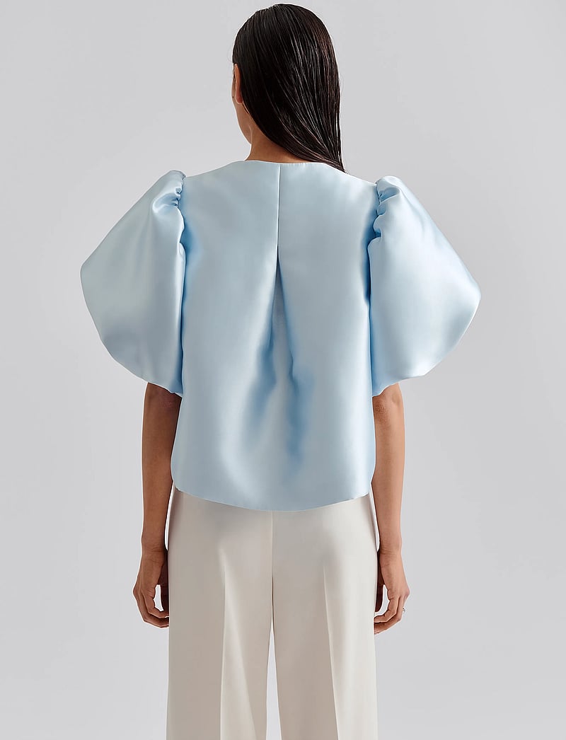 Malina - Cleo Pouf Sleeve blouse - kurzämlige blusen - ice blue - 3