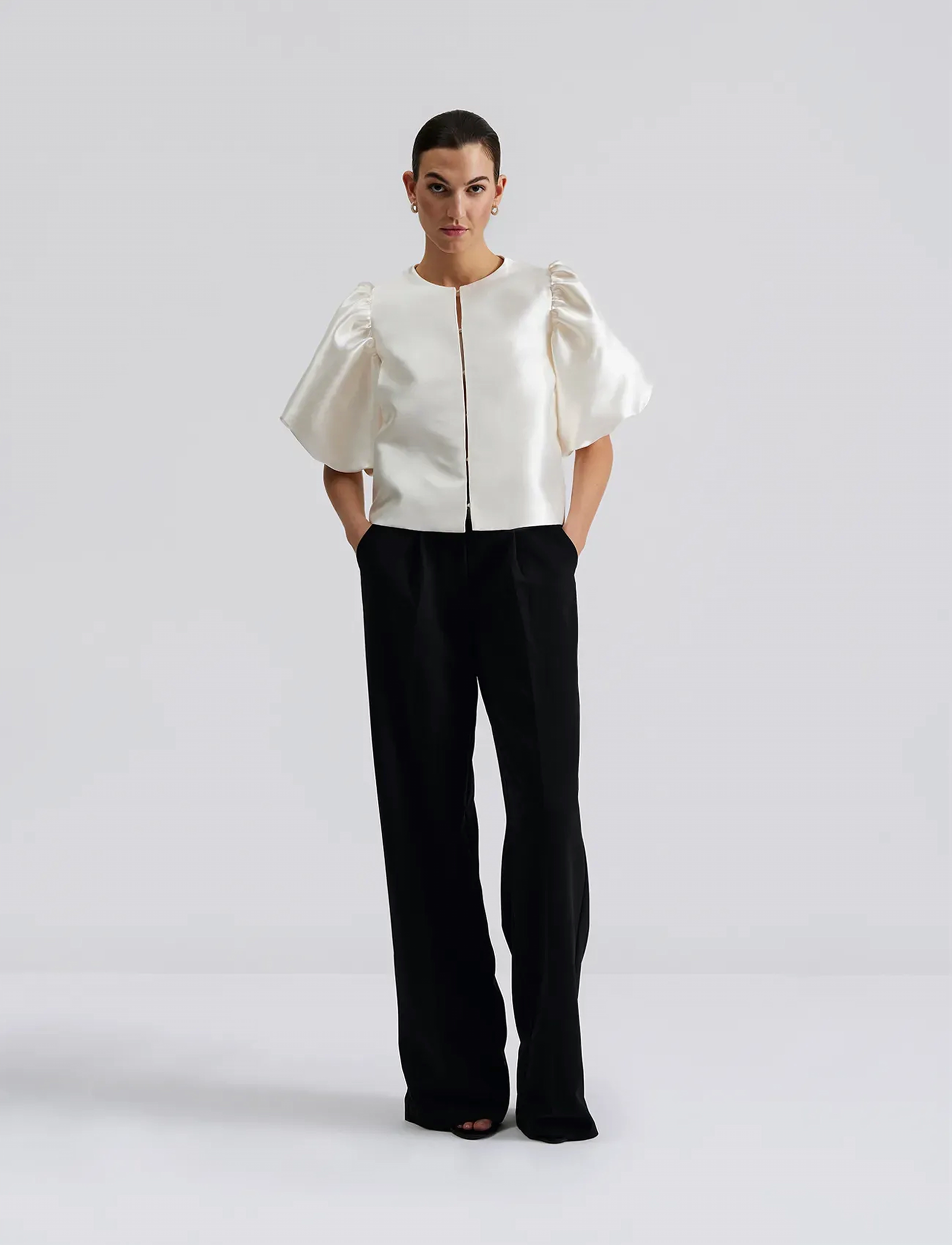 Malina - Cleo Blouse - lyhythihaiset puserot - ivory - 4