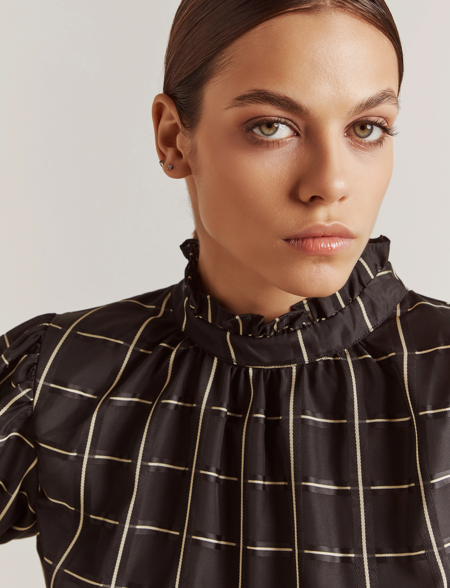 By Malina - Calla blouse - black check - 5