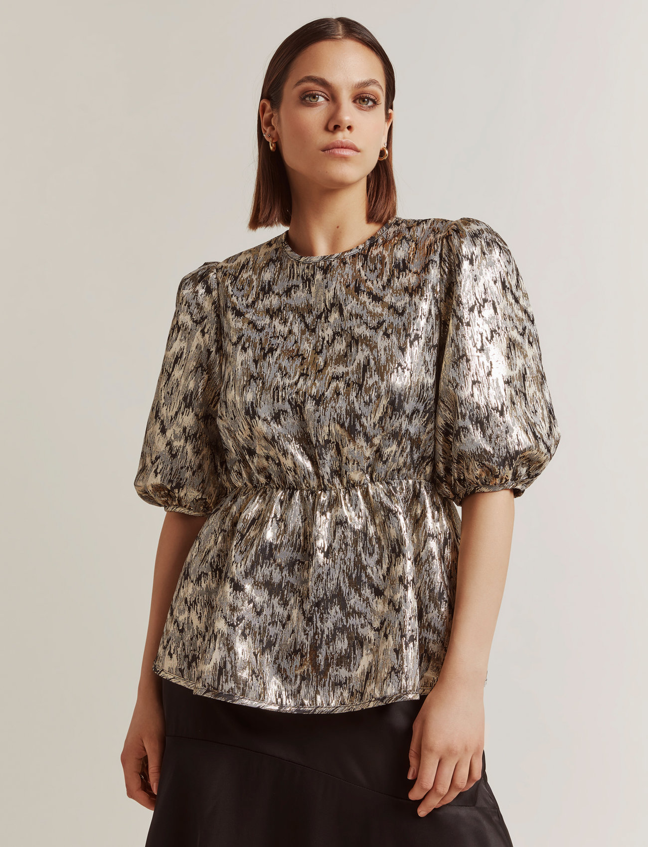 By Malina - Wilder blouse - kortärmade blusar - multi metallic - 0