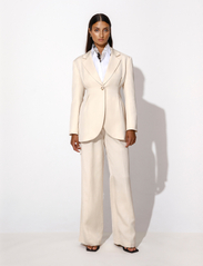 Malina - Clover one-button blazer - feestelijke kleding voor outlet-prijzen - vanilla - 2
