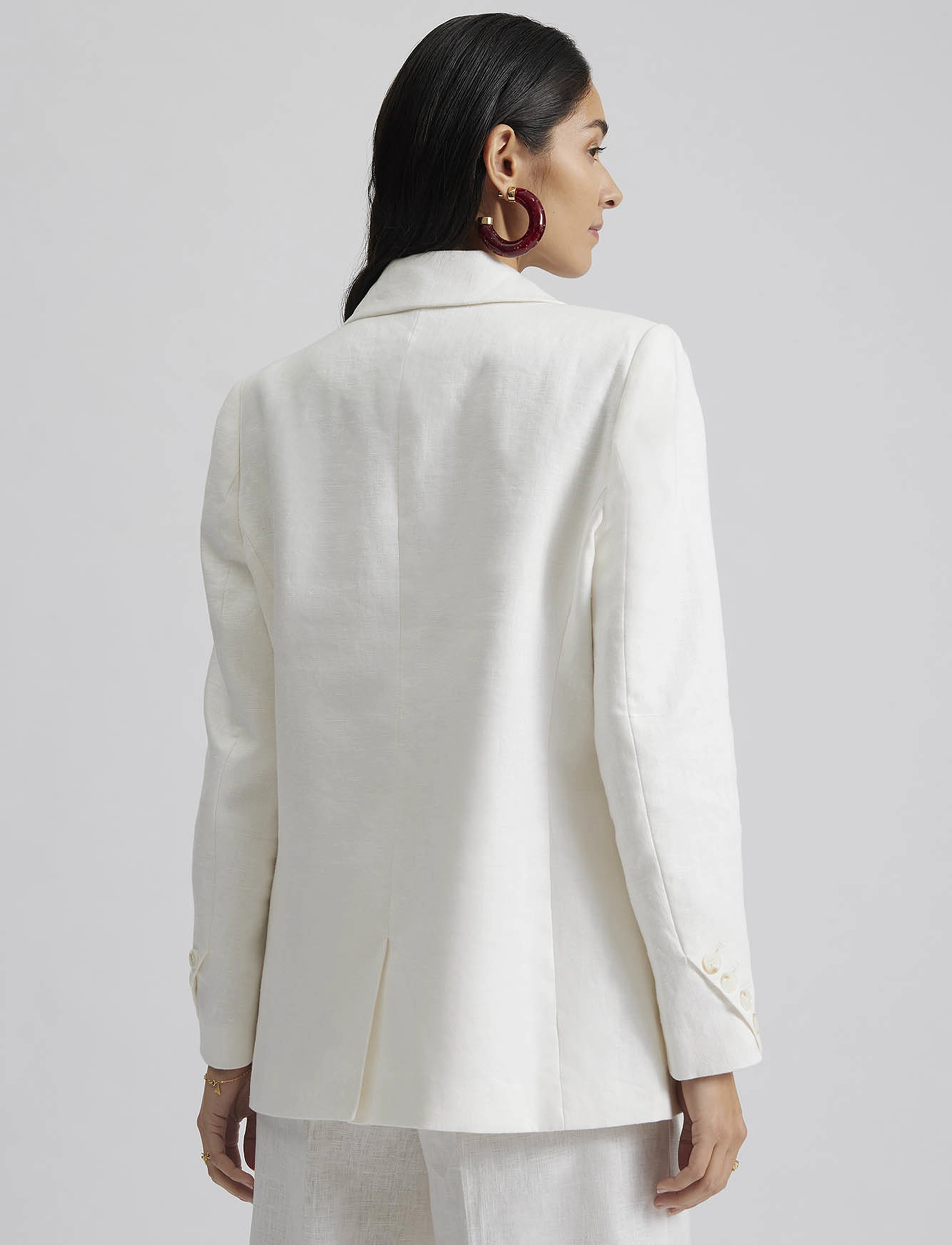 Malina - Vera fitted linen blazer - white - 3