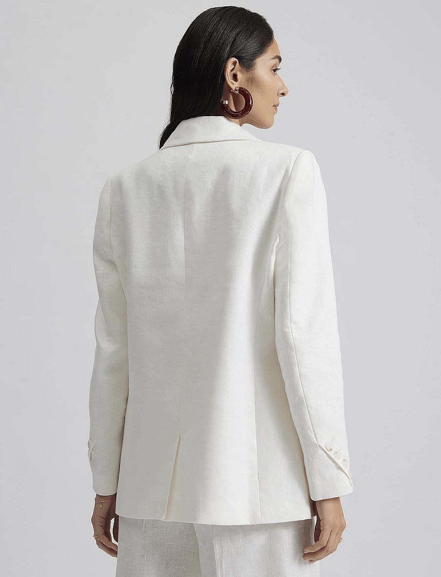 Malina - Vera fitted linen blazer - enkelknäppta kavajer - white - 3