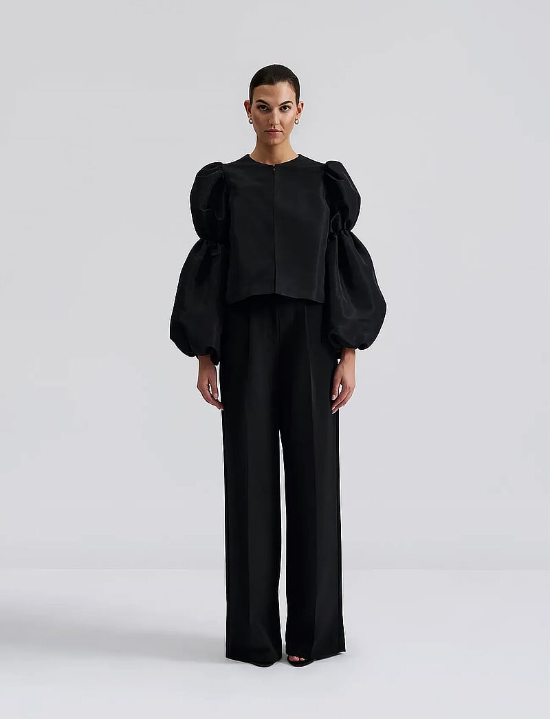 Malina - Zoey Double Pouf Sleeve Blouse - langärmlige blusen - black - 0