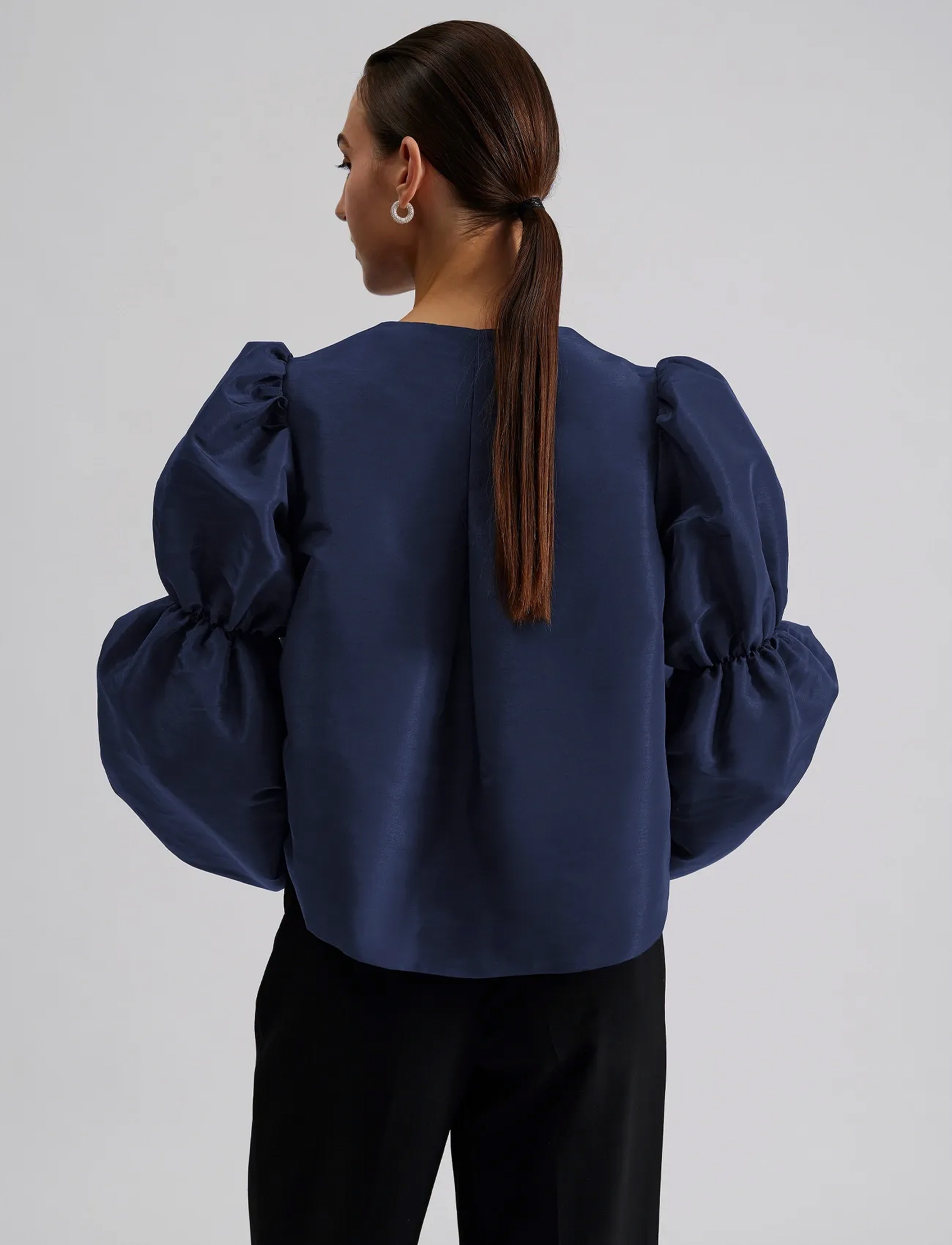 Malina - Zoey Double Pouf Sleeve Blouse - langärmelige blusen - dark blue - 3