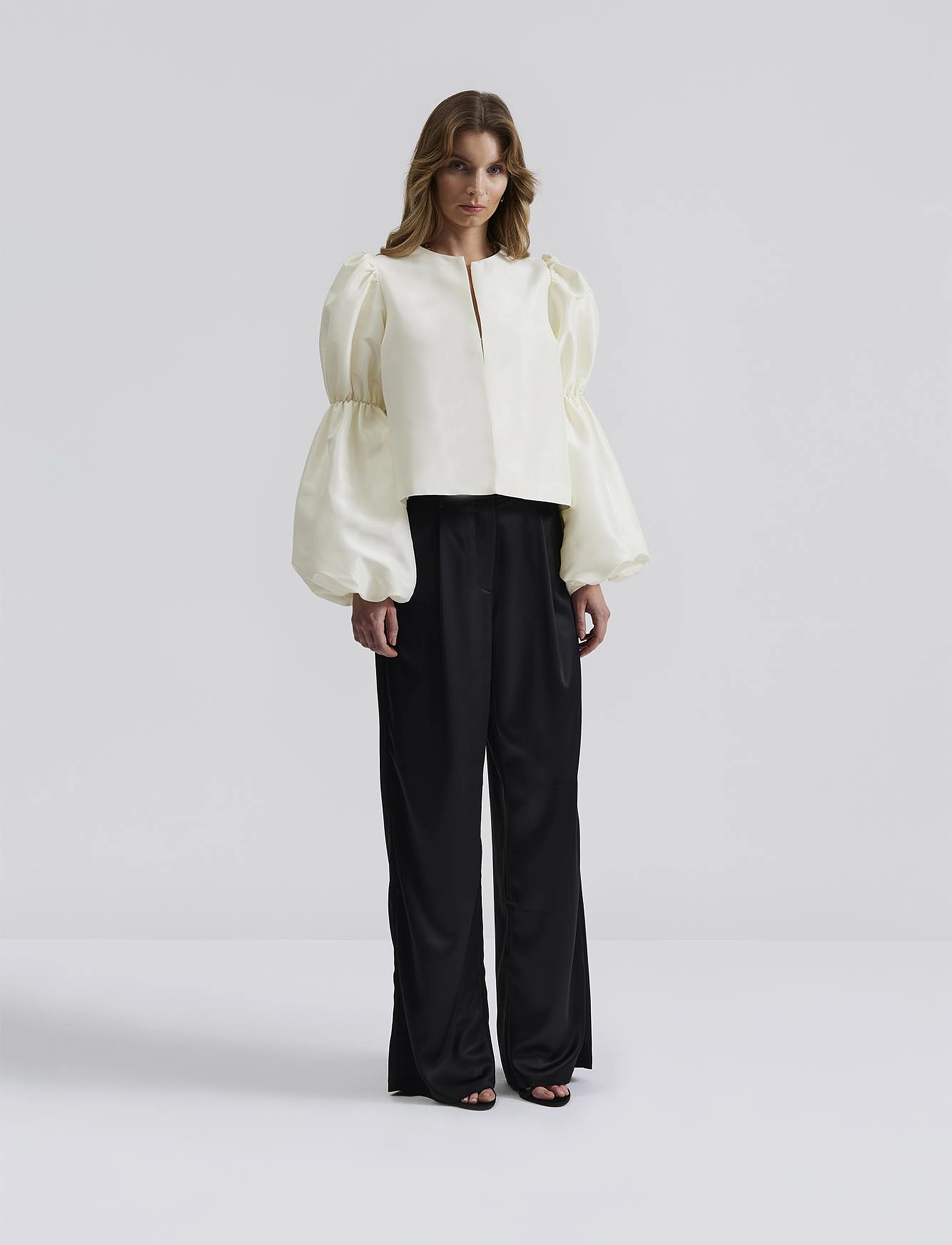Malina - Zoey Double Pouf Sleeve Blouse - langärmelige blusen - vanilla - 4