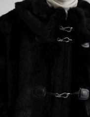 Malina - Danyelle buckled faux fur jacket - takit & päällystakit - black - 5