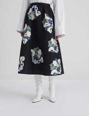 Malina - Filippa pleated midi skirt - midi kjolar - floral - 5