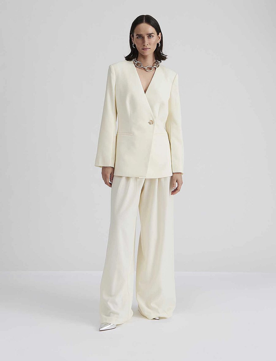Malina - Anisa collarless fitted blazer - vanilla - 0