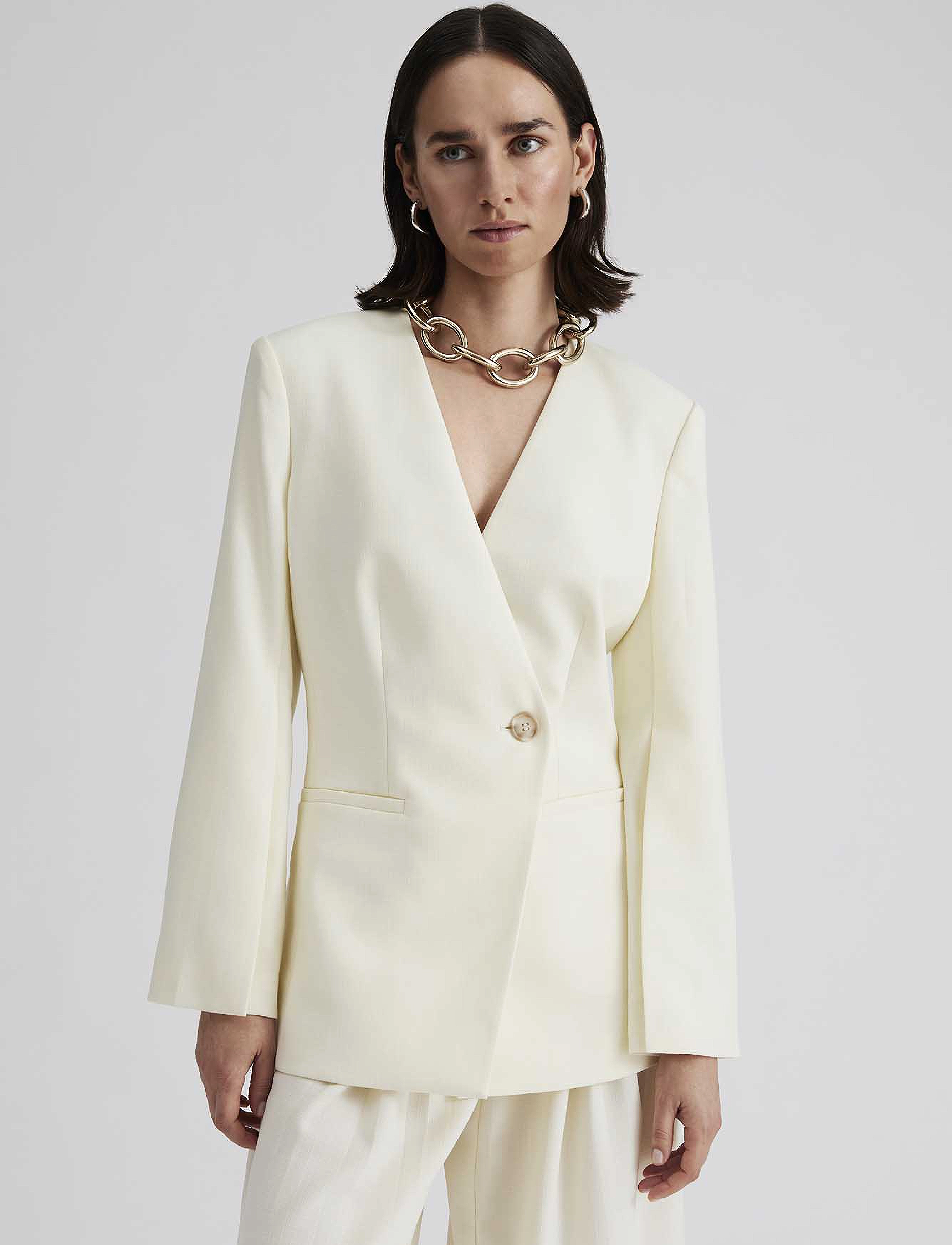 Malina - Anisa collarless fitted blazer - vanilla - 4